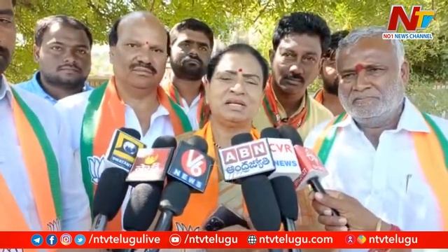 DK Aruna Slams CM KCR And KTR Over TRS Leaders Purchase Drama | Ntv