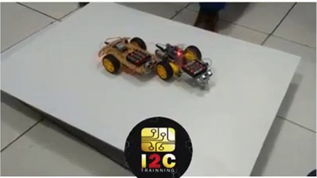 Robô sumo com Arduino - I2C Trainning