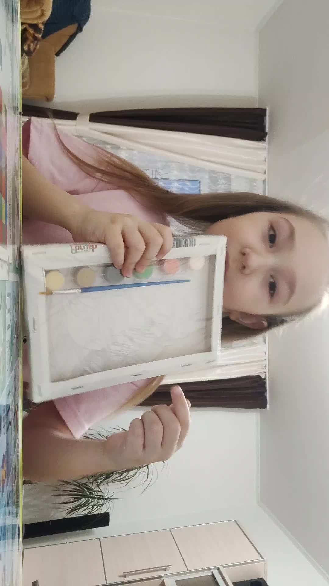 Рисую красками 🙂🦄