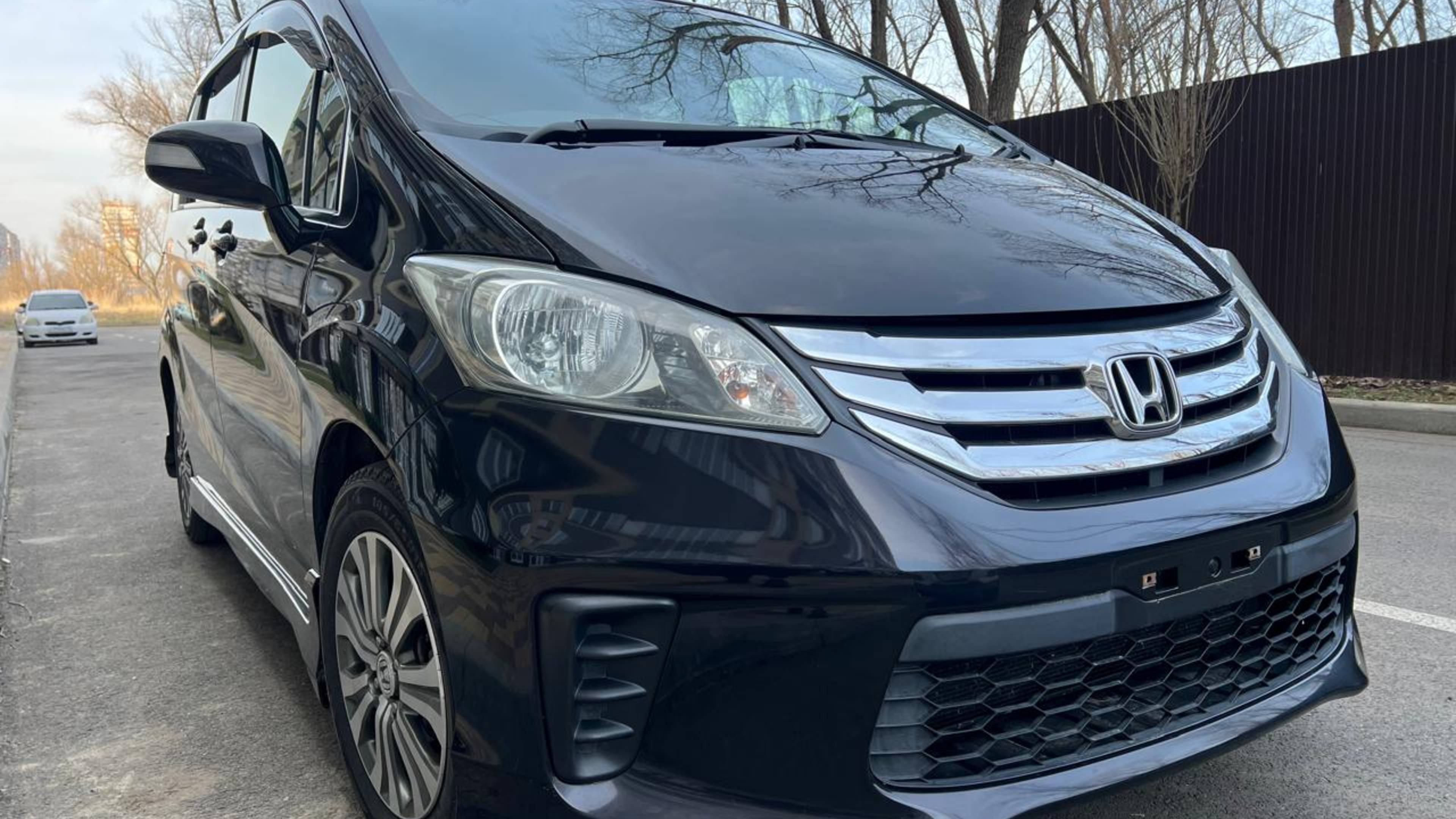 В продаже Honda Freed, без пробега по РФ
тел. 89068833999