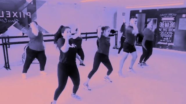 24 / 7 / BECKY G / ZUMBA / BAILE ACTIVO