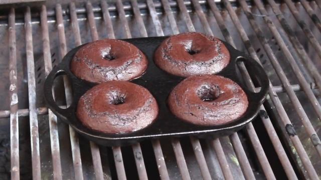 Cast Iron Doughnut Tray