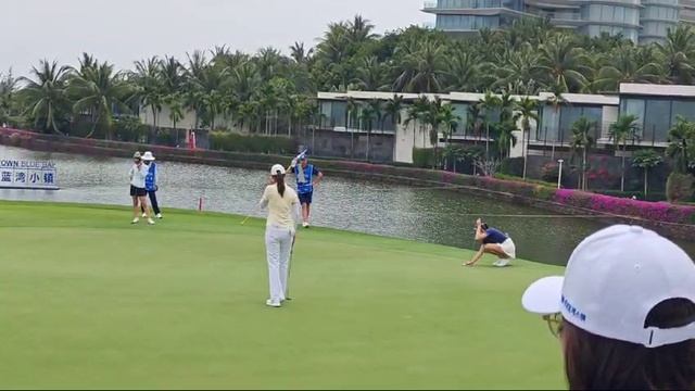 Наталия Гусева на турнире Blue Bay LPGA. Патт на 9-й