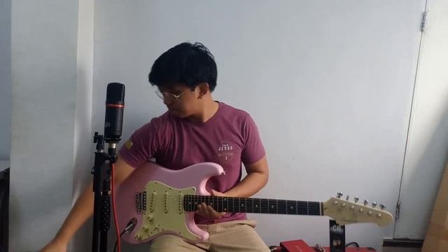 UNBOXING & SHORT DEMO | CRANBERRIES STRATOCASTER (Ranger Pink)
