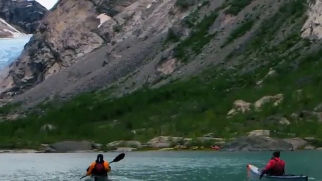 Positive energyThe inviting cold waters of Norway.Позитивная энергия Манящие холодные воды Норвегии