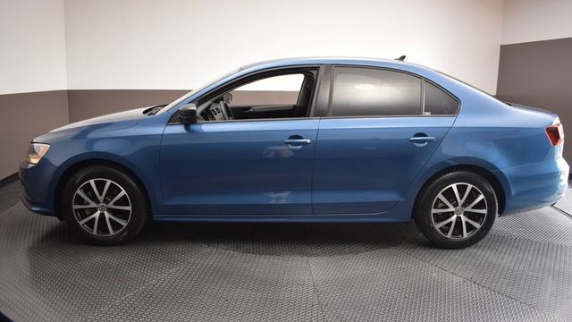2016 Silk Blue Metallic Volkswagen Jetta 4D Sedan #9665A