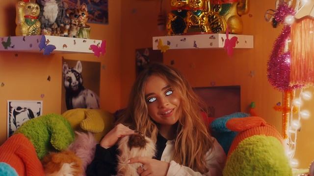 Sabrina Carpenter - In My Bed (the-anisimov.ru)