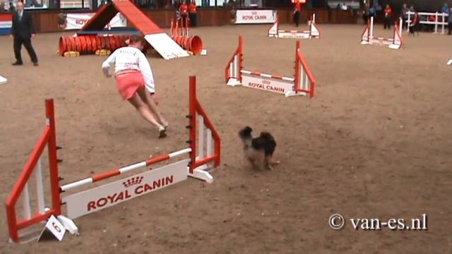 Daria Ponomareva Bonaparte - Biathlon 16-5-2010 IFCS WAC2010.mpg