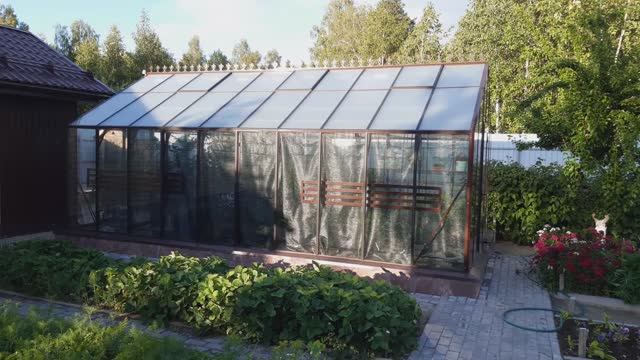 Теплица со стеклом БОТАНИК Максимум 3,68х6,27м УПАКОВАННАЯ: подогрев грунта, освещение, полив