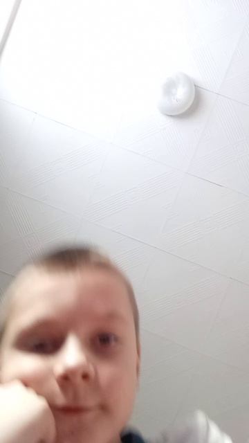 Поставьте на всю громкость