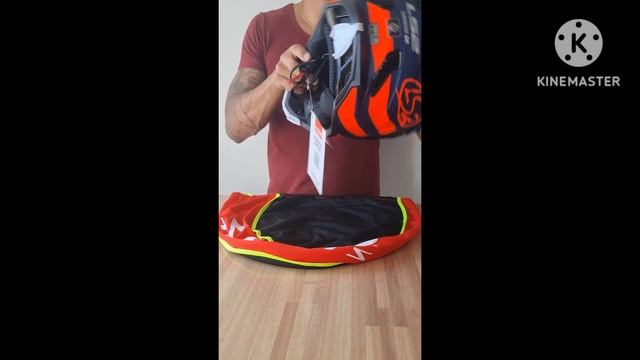 COMO ABROCHAR UN CASCO DE MOTO CON CIERRE DOBLE HEBILLA. LS2 SUBVERTER EVO