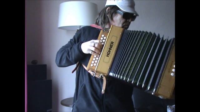 Robert Santiago - Accordéon Diatonique - Cumbia Sanjuanera