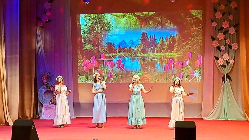 ОЙ, МАМА, Я ВЛЮБИЛАСЬ - ШОУ-ГРУППА «ВЕРНИСАЖ»