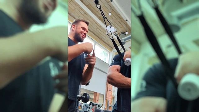 Ukrainian Giant Pavlo Nakonechnyy CRAZY wrist strength