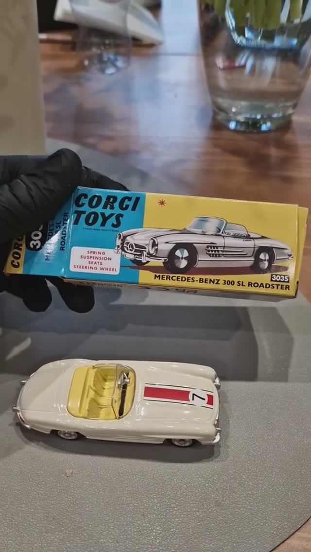 Corgi Toys 303S Mercedes-Benz 300SL