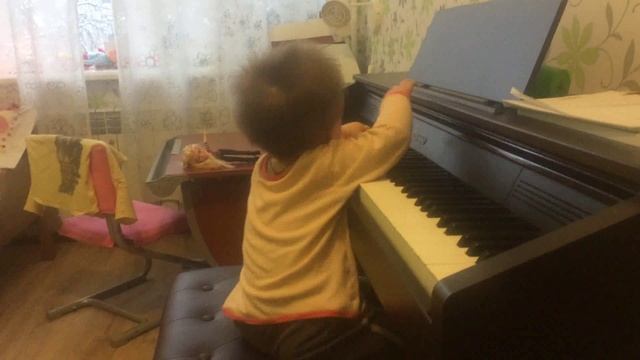 опять ноты спрятали