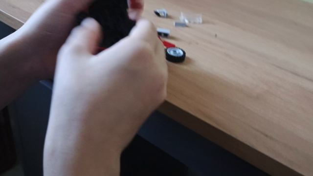 1000000683.mp4
