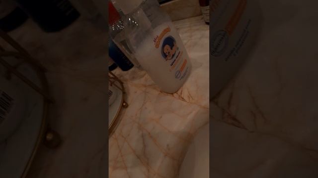 перчатками по голове 🤕