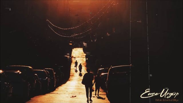 Emre Ürgüp - Bütün İstanbul Biliyo (İkiye On Kala Cover)