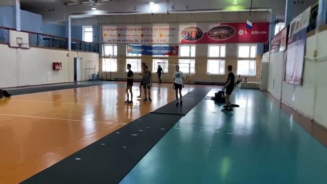 ПРЫЖКИ В ВЫСОТУ ИРБИТ С не УДОБНОЙ НОГИ 14.01.2023Г