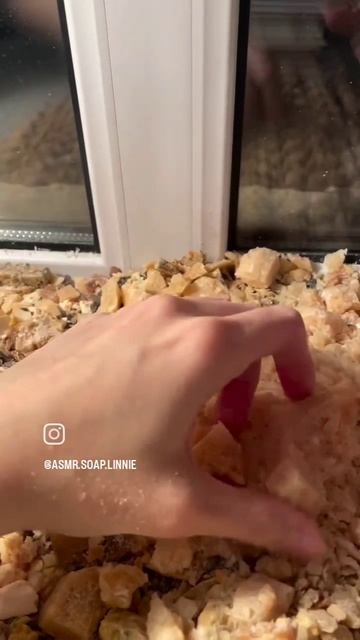 Резка мыла от мыльного блогера @ASMR.SOAP.LINNIE