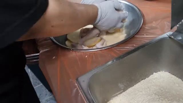 Фабрика по изготовлению жареной курици и цыплят_Fried chicken and chicken factory