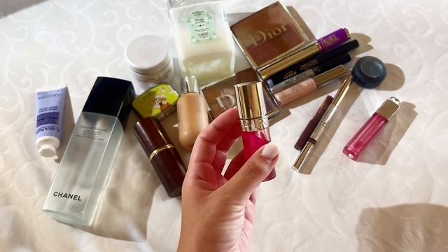 КОСМЕТИКА И УКРАШЕНИЯ - как быть красивее в отпуске ?