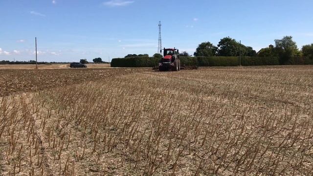 Case IH Steiger 420 cultivating