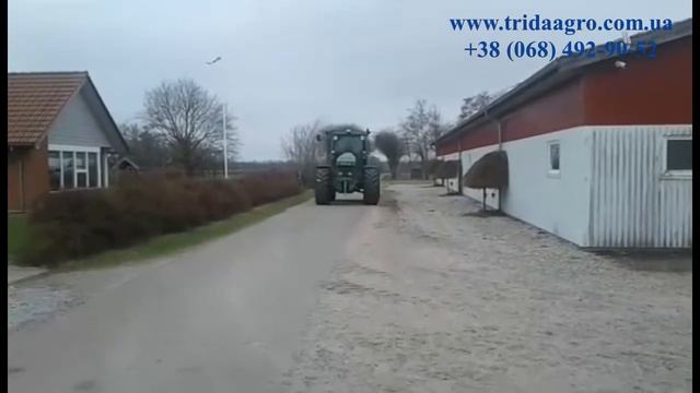 Трактор John Deere 8320 (2006)