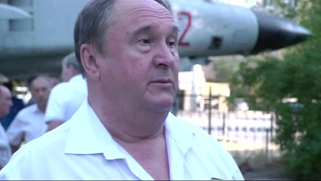 Переезд самолета ДОСААФ: спецрепортаж телеканала РЕН-ТВ Астрахань,  сентябрь 2015 год