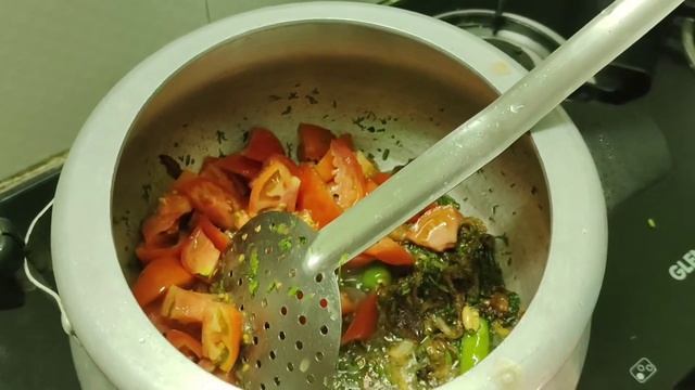 1/2 kg SoyaBean BIRYANI/how to make soya chunks biriyani in Tamil/Meal Maker recipe