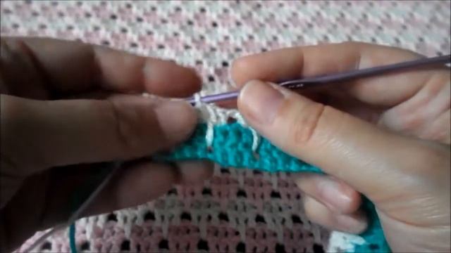 27. Двухцветный узор крючком