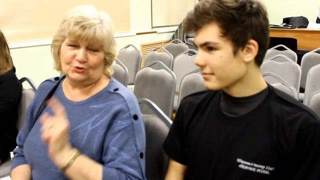 Интервью со зрителем спектакля " Беда о нежного сердца" школьного театра " Арлекин"