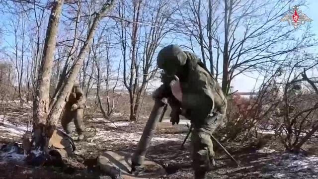 СВО День 1104: Боевая работа минометного расчета отряда «Барс-1» группировки войск «Днепр»