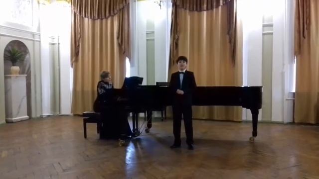 Международный конкурс им В. Храмова в Самаре. Поёт Поликарпов Руслан.