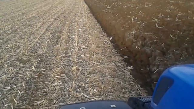 New Holland T7060 Pozarevac PROFI oranje