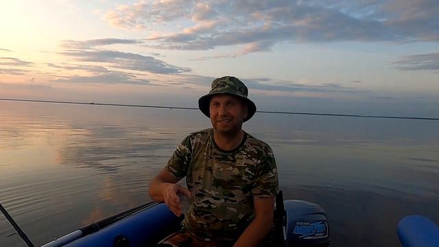 Отлично отдохнули и порыбачили с мамой и женой, добыли судака!