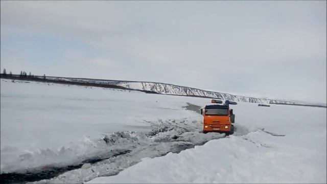 Зимник и бездорожье севера на грузовиках. СЕВЕР ОШИБОК НЕ ПРОЩАЕТ!!! #2