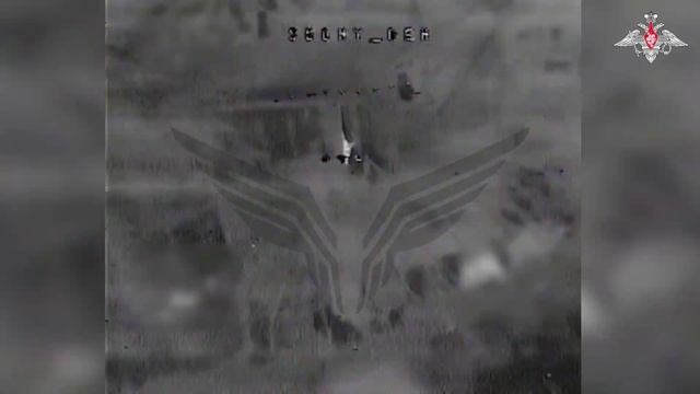 Боевая работа операторов FPV-дронов испытательного Центра Рубикон в Курской области