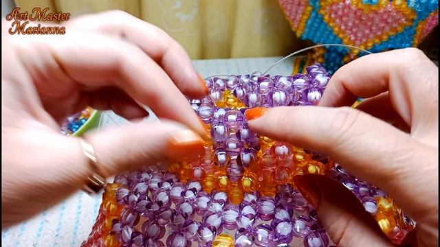 2/3 Ваза для фруктов на ножке из бусин - мастер-класс