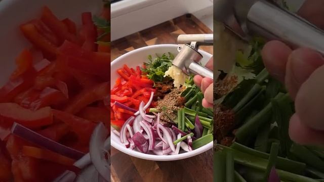 🥙 Яркий салат с тёплой говядиной
#салаты