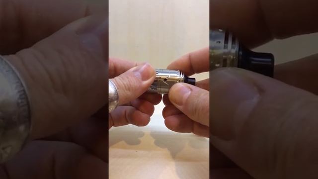 Vapefly - brunhilde mtl - unboxing