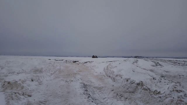Два К-744 р2 и Claas Atles