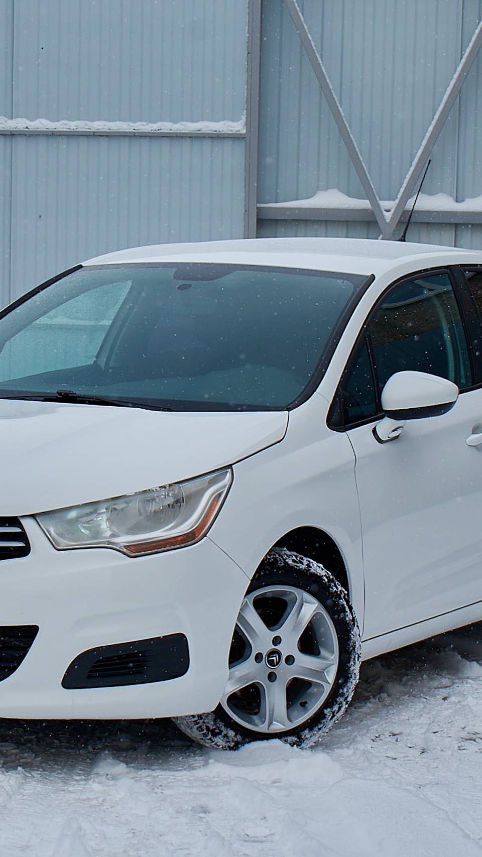 Обзор на Citroen C4 Хетчбэк 1.6 MT 2011г