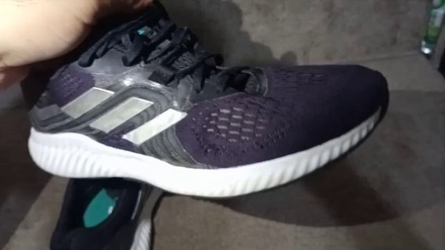 Sepatu Running Adidas Aerobounce Size 41