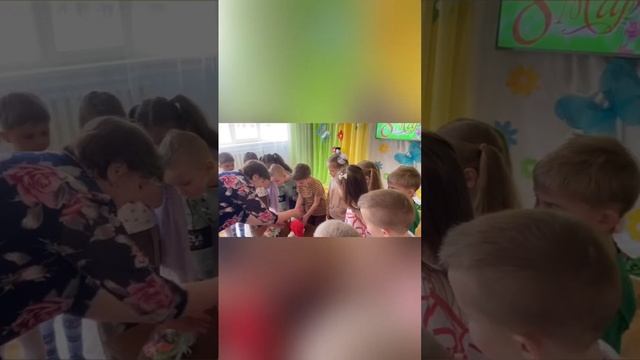 Сахалинские дошкольники передали подарки воспитанникам детского сада в Шахтерске