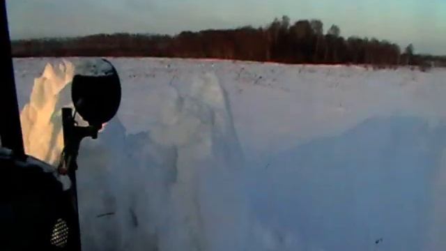 Чуток экстрима. Расчистка снега бульдозером ДТ-75