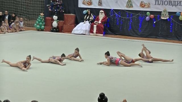 Ансамбъл без уред, 1-ви клас, 1-ви състав