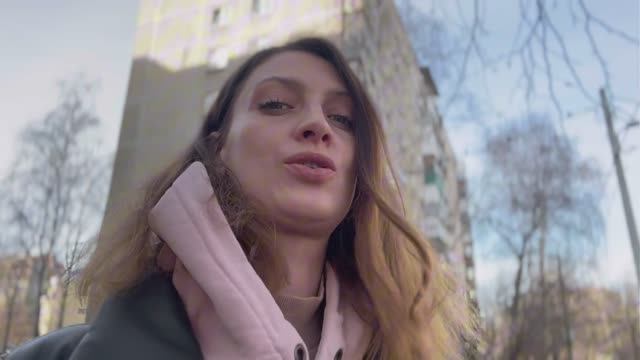 Весна пришла! Мне подарили машину.