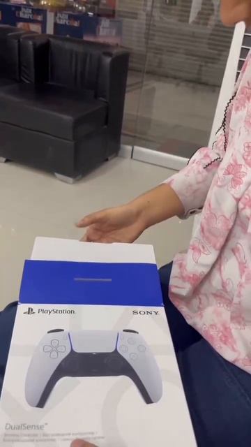 Unboxing my new PS5 controller😎 #shorts #trending #viral